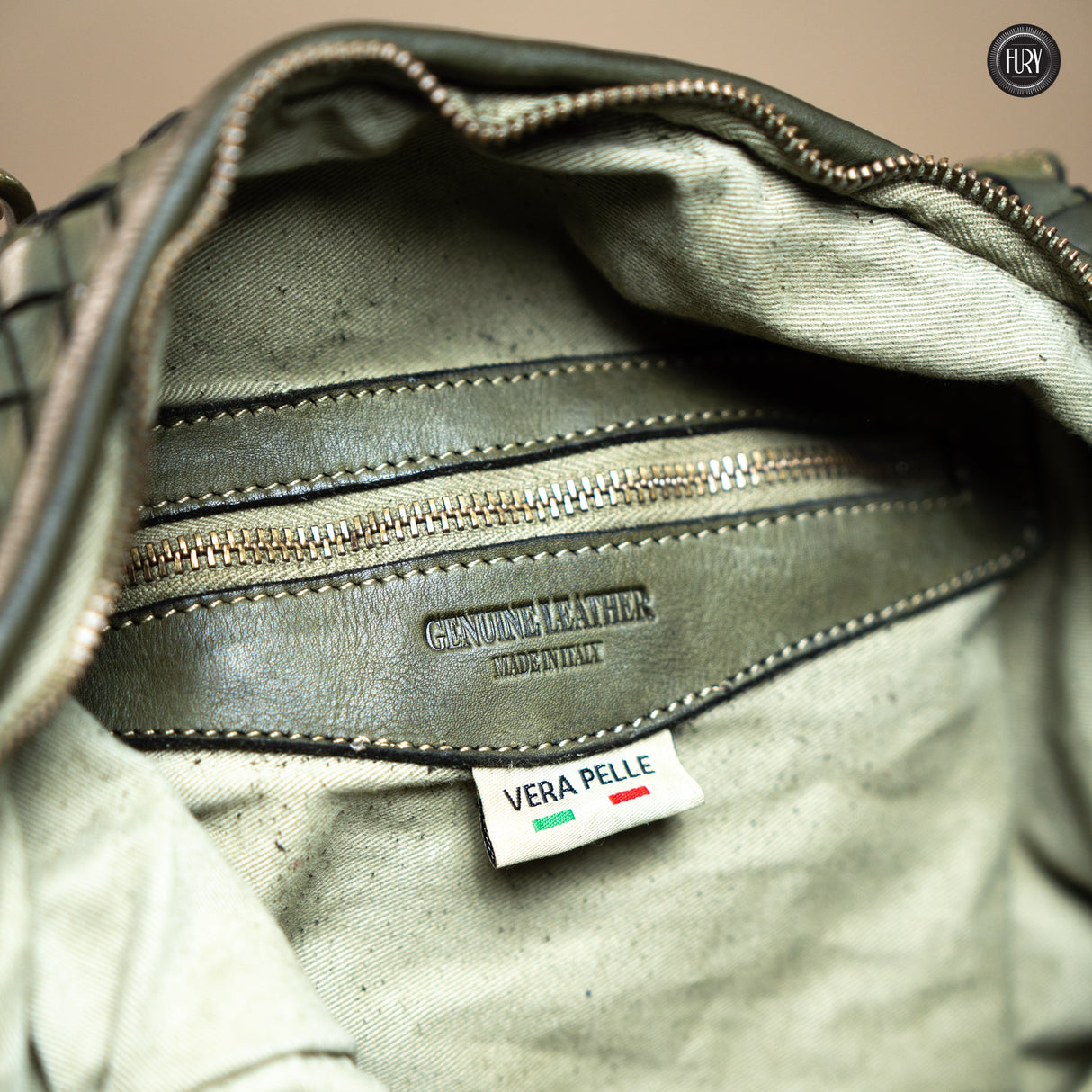 Lea-Tasche aus gewebtem Leder