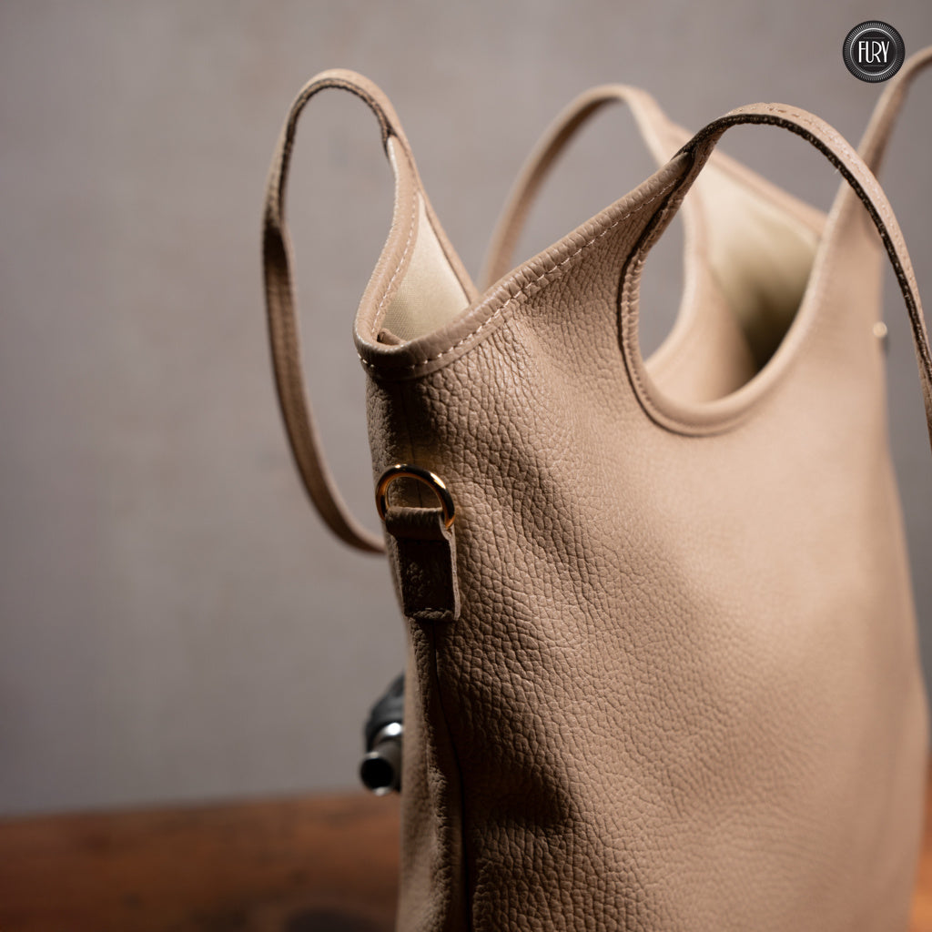 Niva Ledertasche