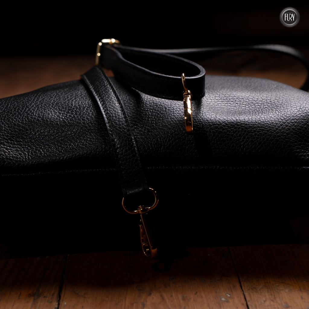 Niva Ledertasche