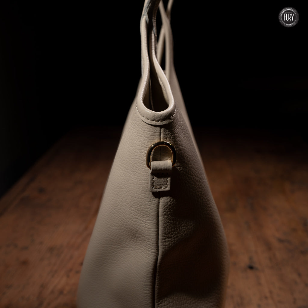 Niva Ledertasche