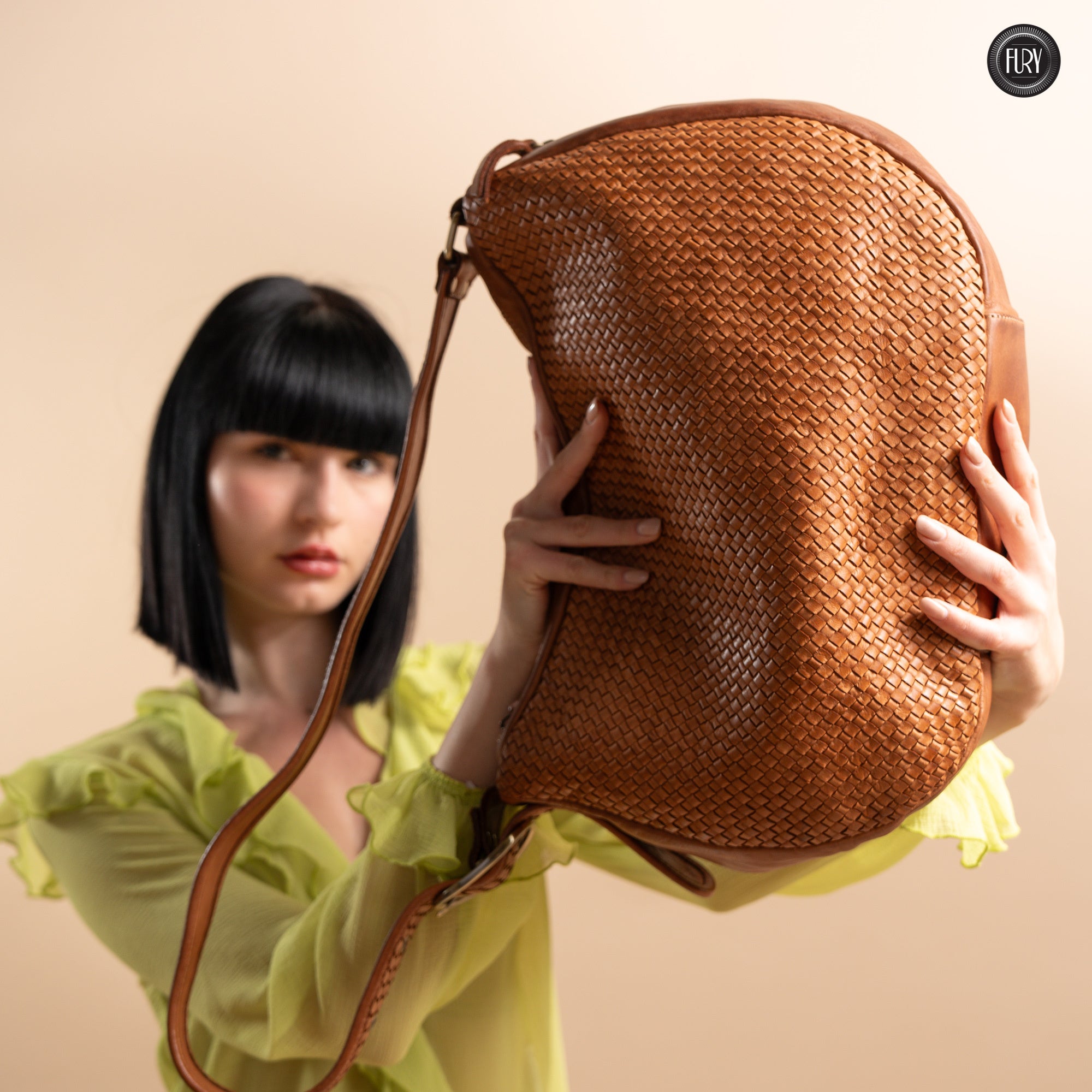 Iris Maxi-Tasche aus gewebtem Leder