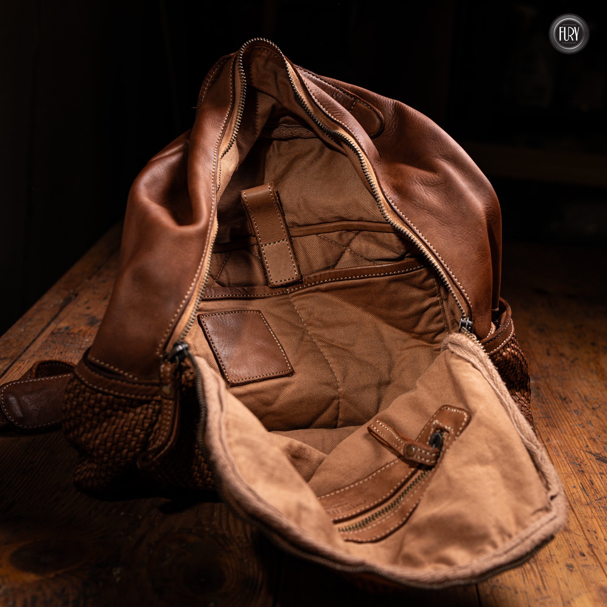David Rucksack in gewebter Leder