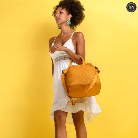 Tullia-Tasche aus gewebtem Leder
