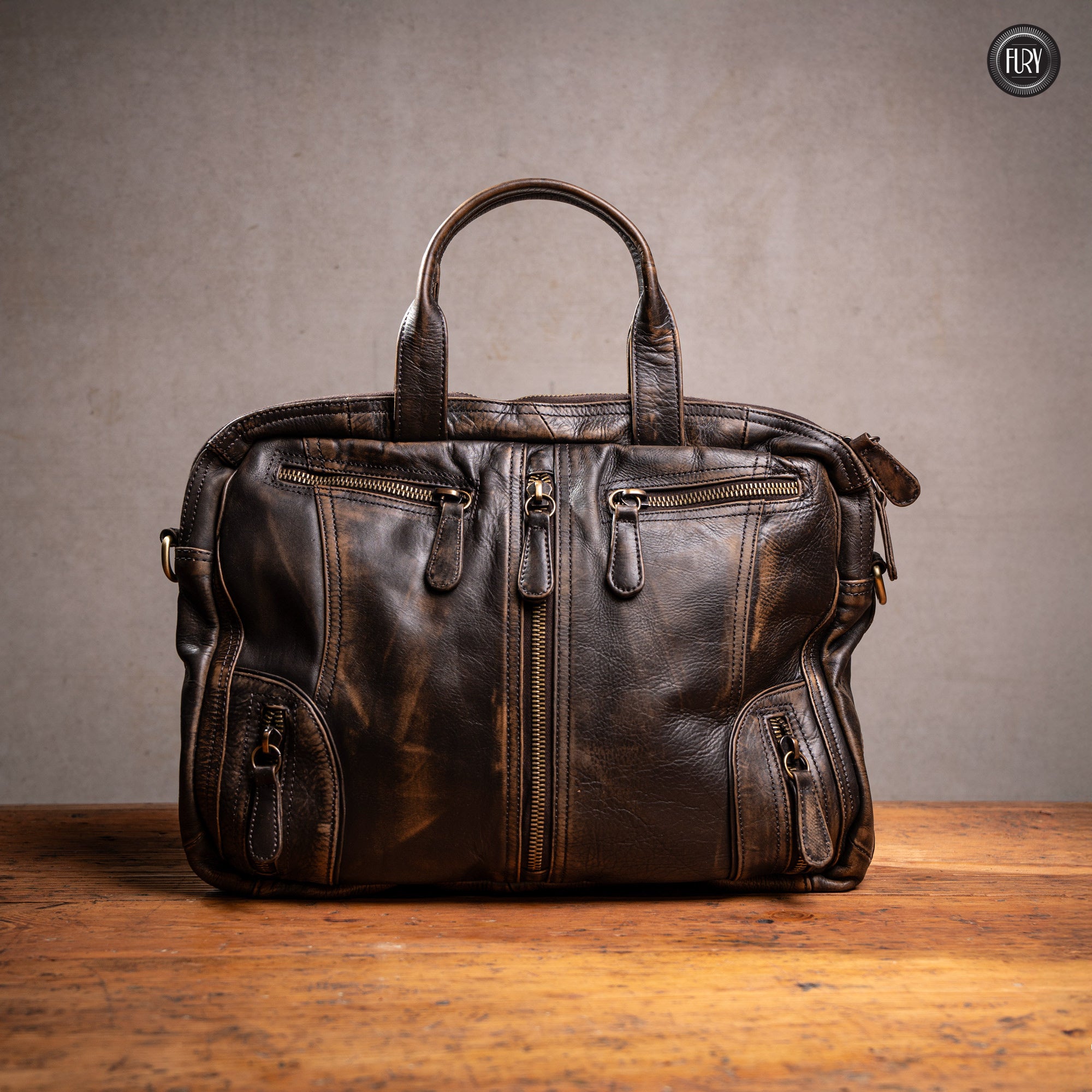 Heritage 49 Ledertasche – Limitierte Auflage