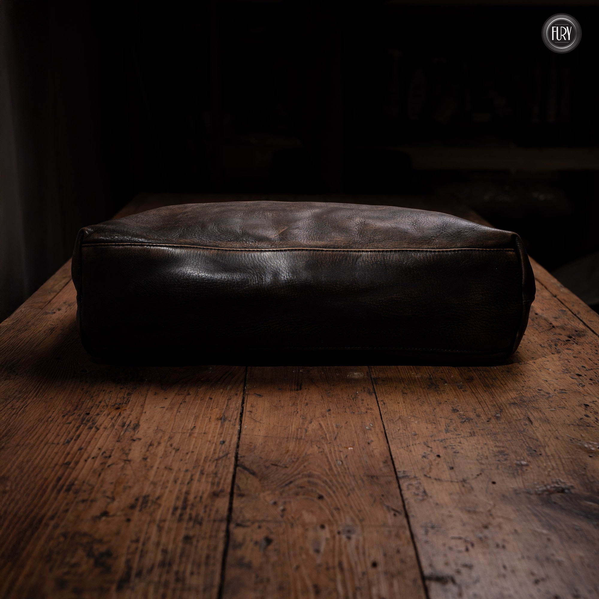 Heritage 65 Ledertasche – Limitierte Auflage