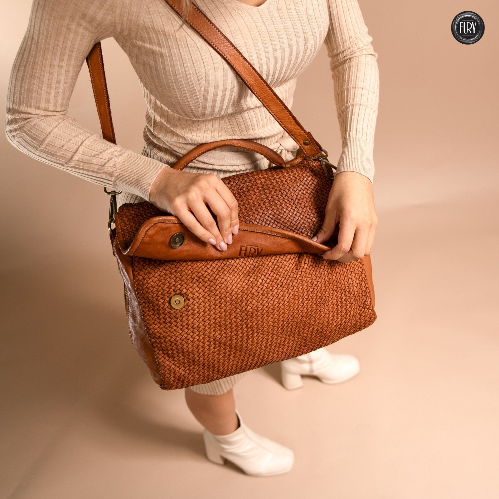 Borsa Siena Maxi in pelle intrecciata - Preordine - Fury